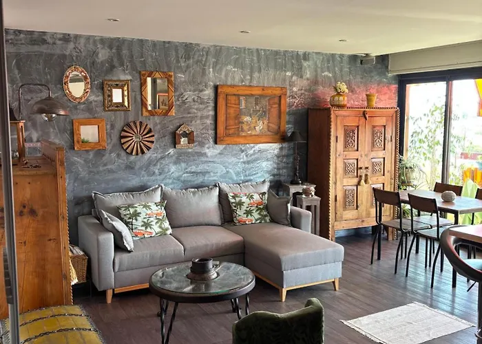 Apartament Superbe Avec Piscine Et Parking Fréjus